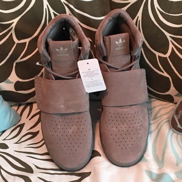 Adidas Tubular Shoes - Picture 4 of 7